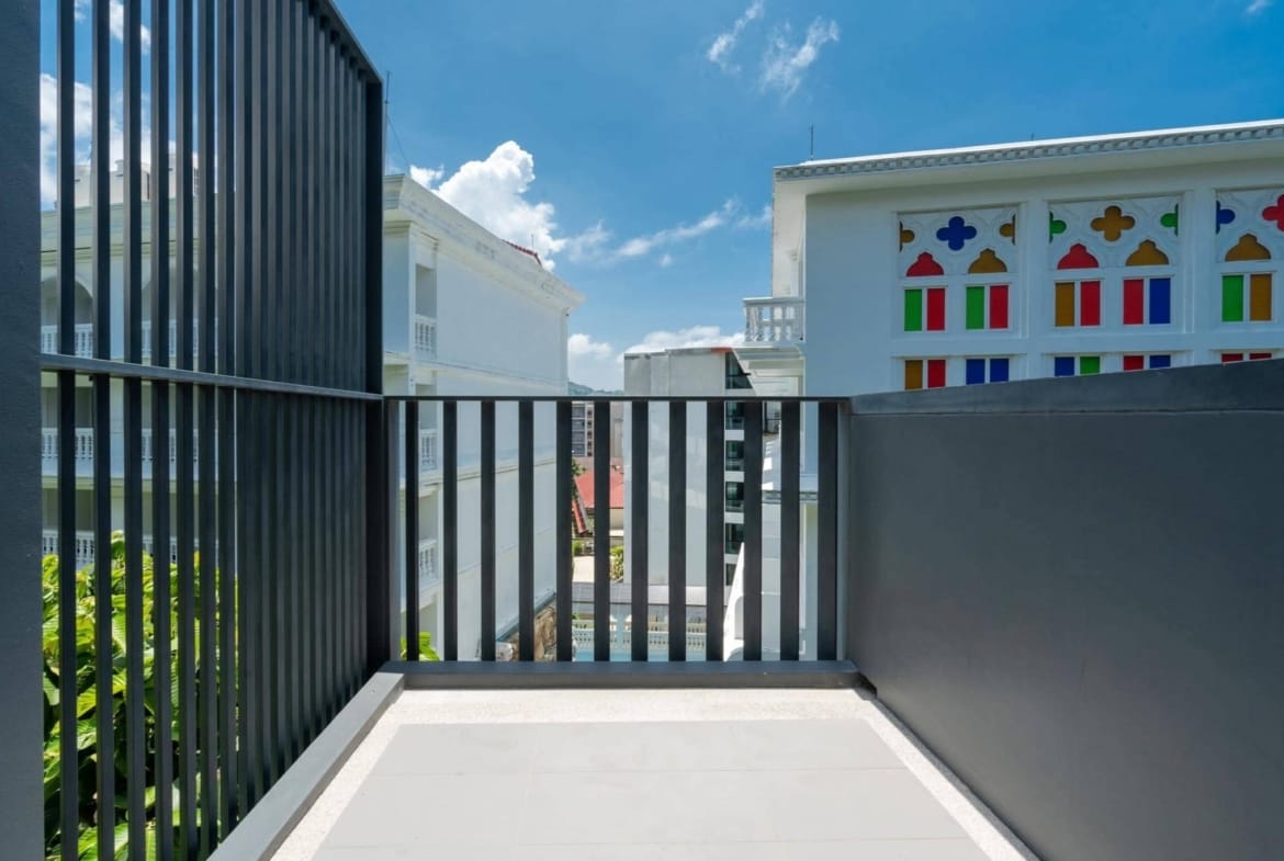 The Deck Condominium (6)