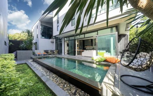 Eco Friendly 3-Bedroom Luxury Pool Villa – Pasak Soi 8