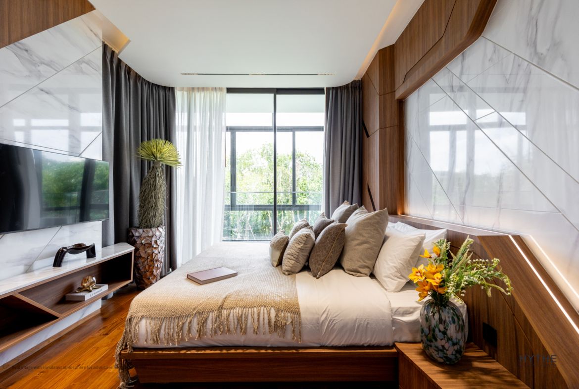 HYTHE By Botanica-63