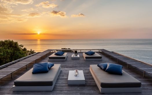 Iconic 4-Bedroom Oceanfront Super Villa: A Coastal Masterpiece in Kamala