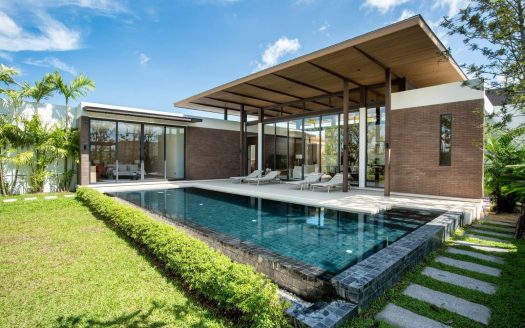 Ultra-Exclusive 4-Bedroom Luxury Pool Villas: The Absolute Center of Cherng Talay