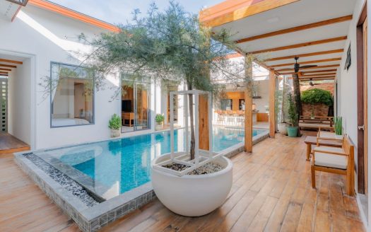 Pet-Friendly 6-Bedroom Luxury Pool Villa: A Massive Family Sanctuary near Bang Tao