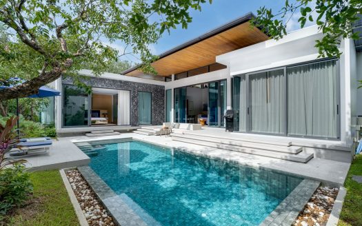 3-Bedroom Modern Loft Villa: An Eco-Friendly Sanctuary in Bang Tao