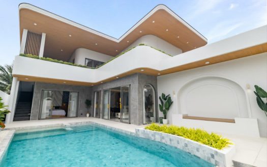 Pet-Friendly 4-Bedroom Luxury Pool Villa: A Family Haven in Bang Jo