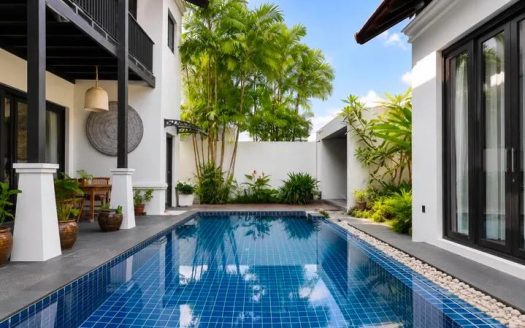 Authentic Thai-Design 3-Bedroom Pool Villa: A Tropical Sanctuary in Pasak