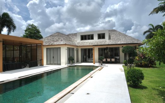 Massive 3-Bedroom Executive Pool Villa Estate: A Sprawling Sanctuary in Bang Jo