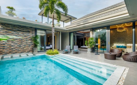 Modern 3-Bedroom Standalone Luxury Villa: An Independent Sanctuary in Phuket